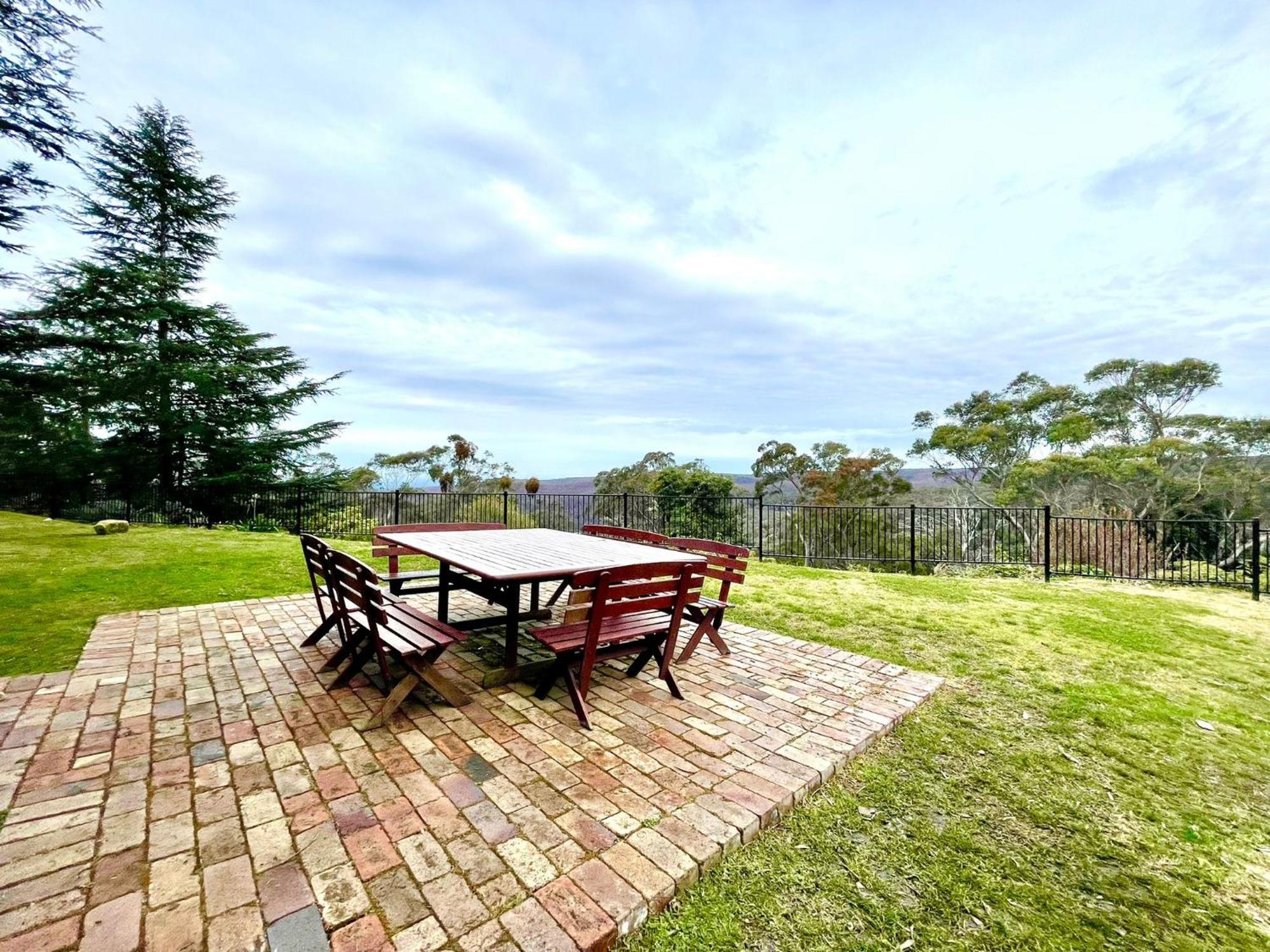 Linden Lodge 外观 照片